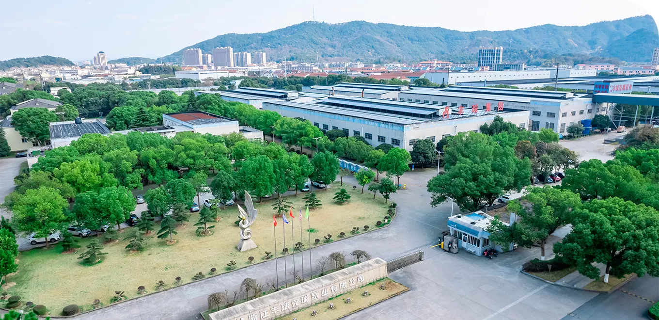 About FENGQIU CRANE